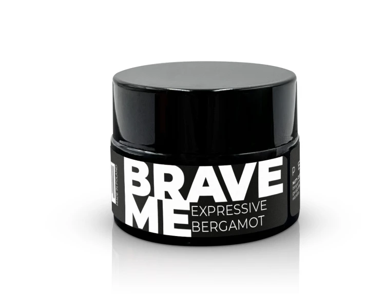 19_02_Innova_BraveMe_perfumy_01_expresive kopia.jpg